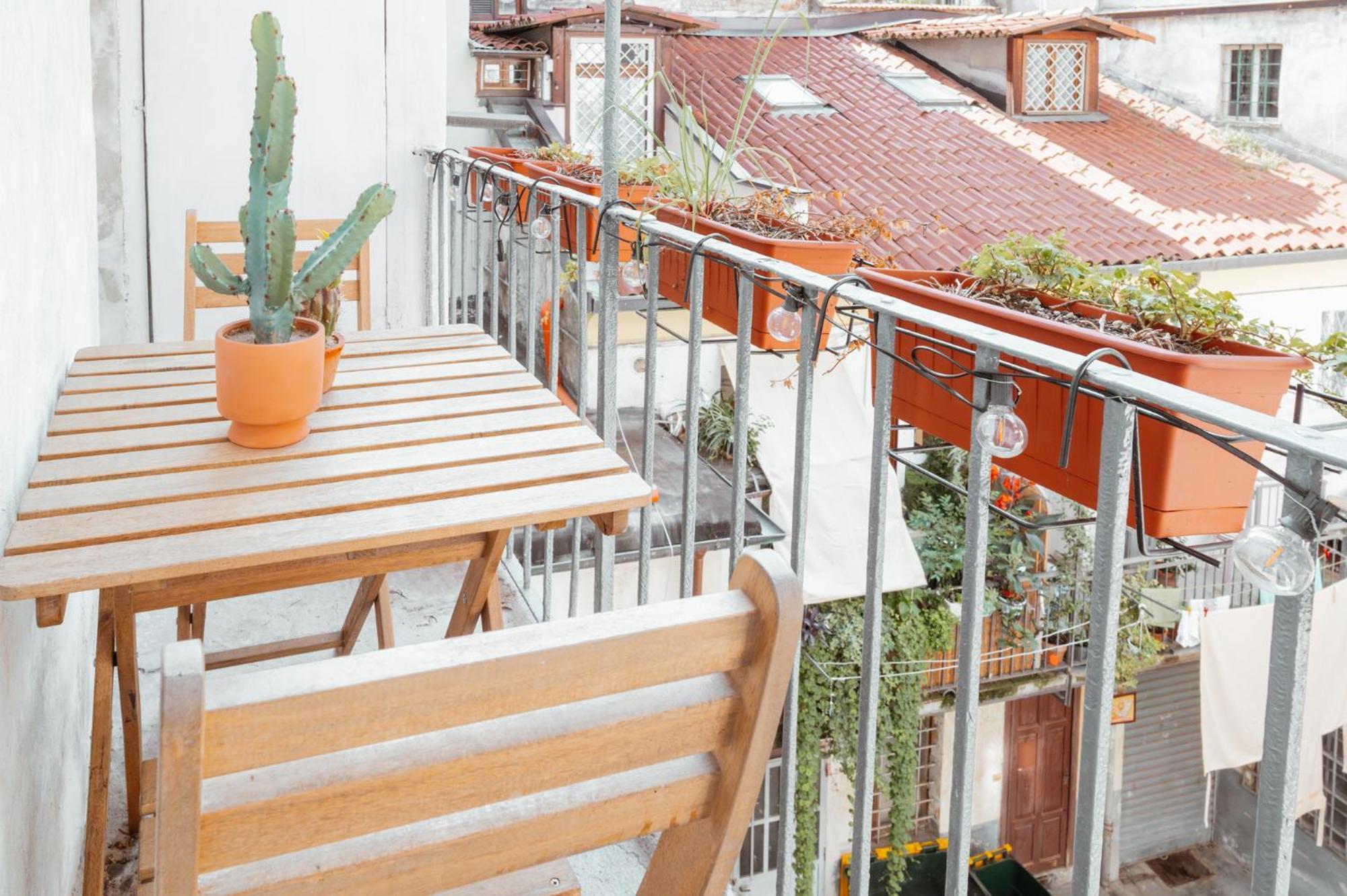 Mercanti Modern Flat - Balcony - Torino Centro Buitenkant foto